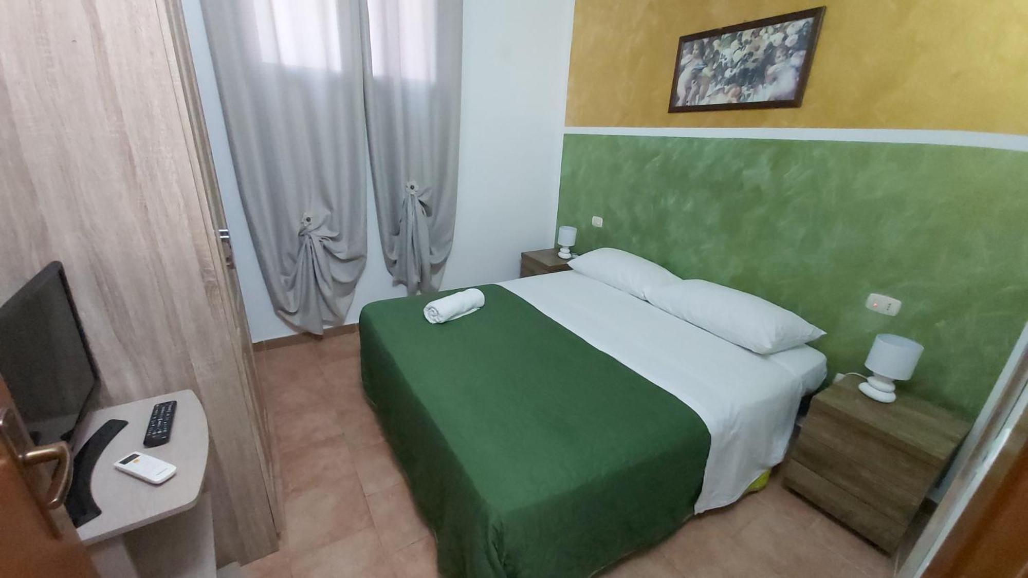 Residence Il Castello LMP Habitación foto
